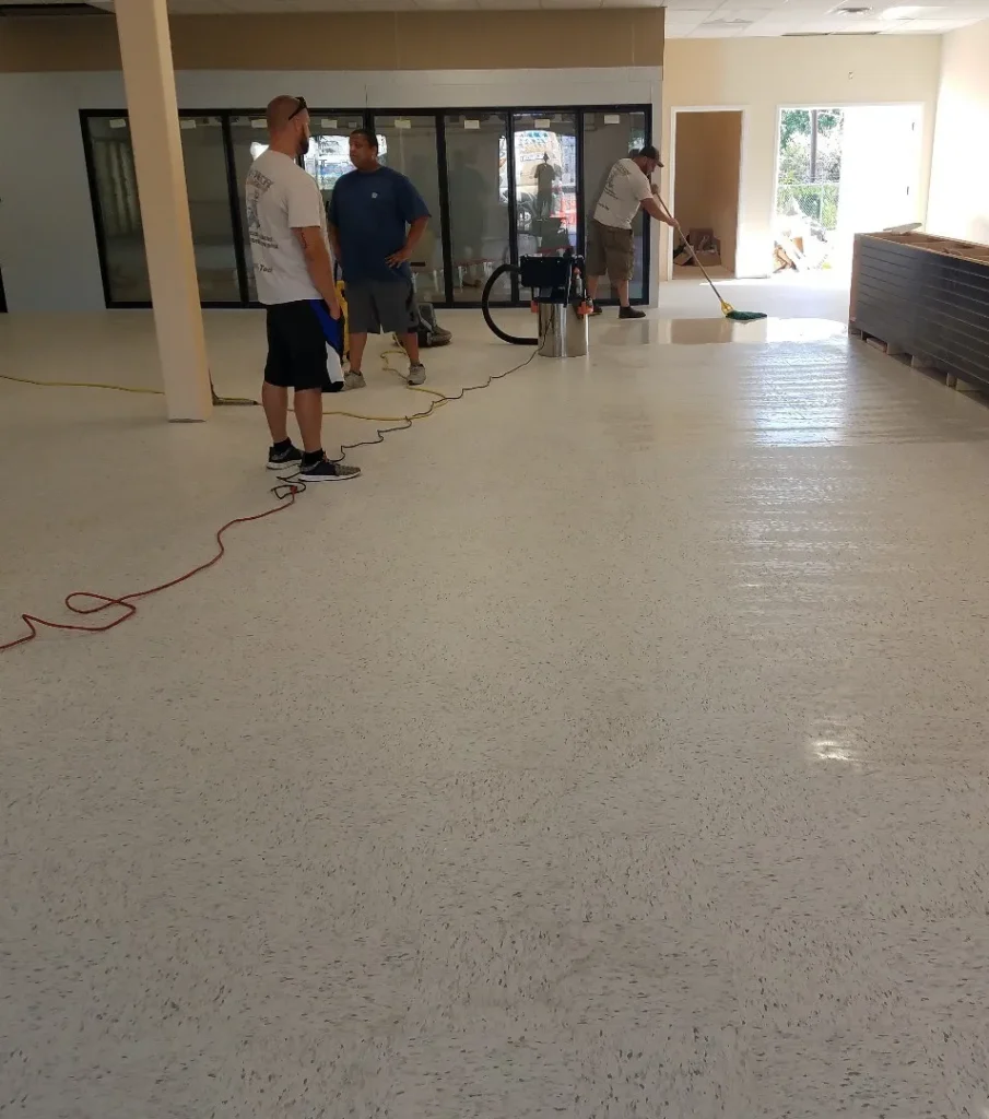Hi-Tech Cleaning professional services for homes and businesses in Southern Oregon